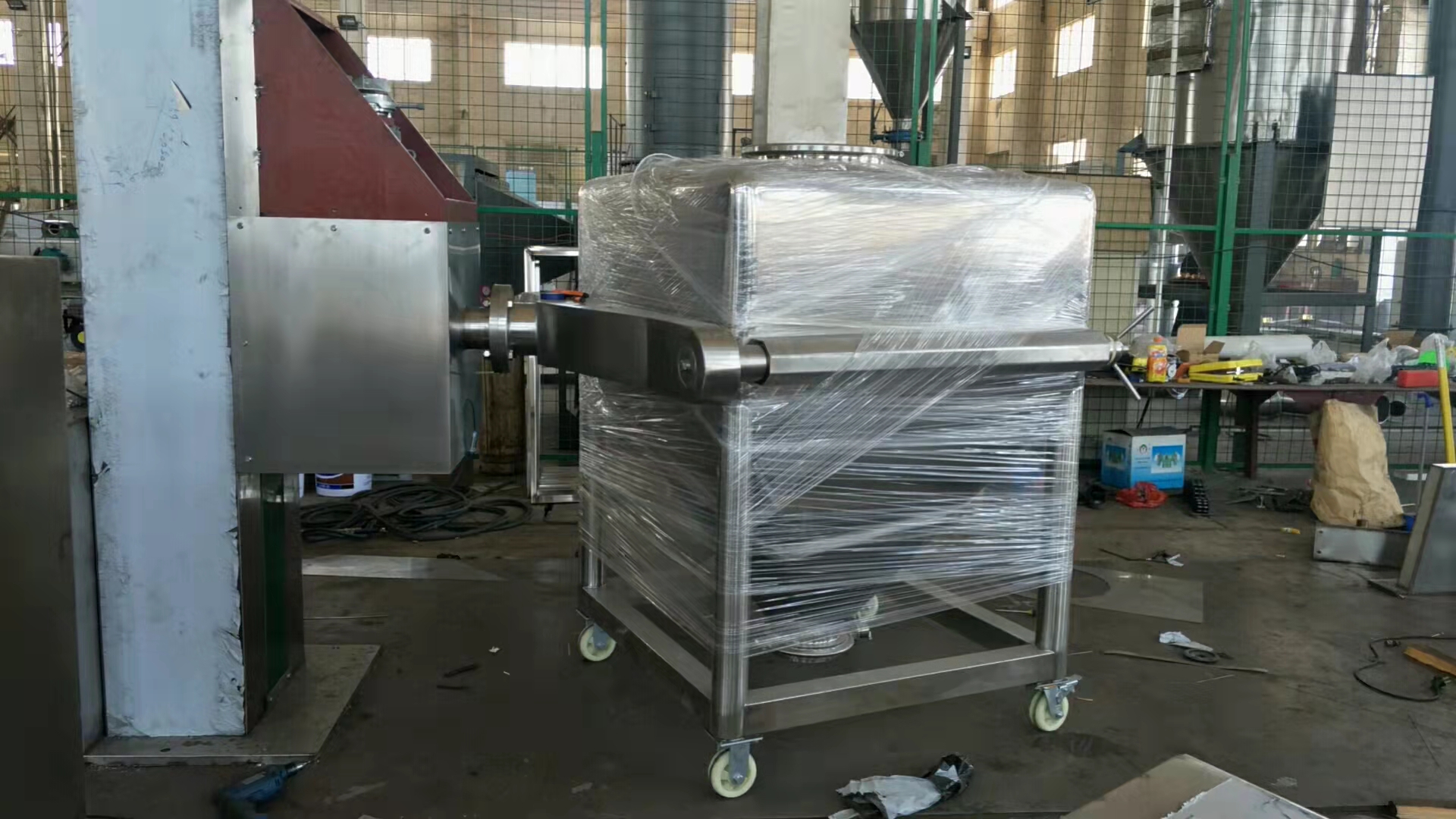 HDT系列單臂提升料斗混合機(jī)